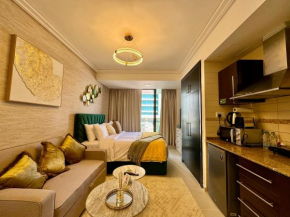 Cosmos Living Sleek and Stylish GCV2